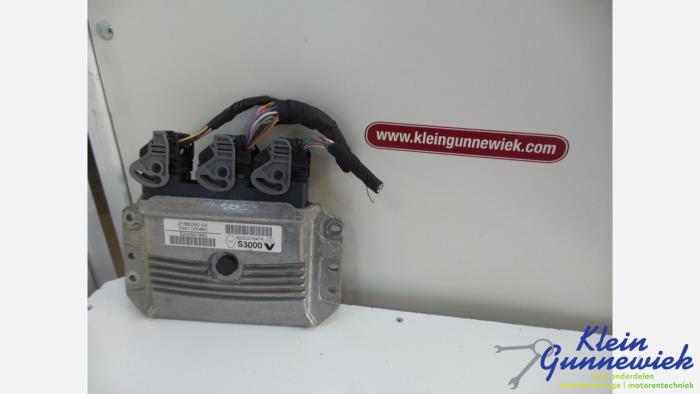 Used Injection computer Renault Modus Price € 59,00 Margin scheme offered by Klein Gunnewiek Autodemontage & Motorentechniek