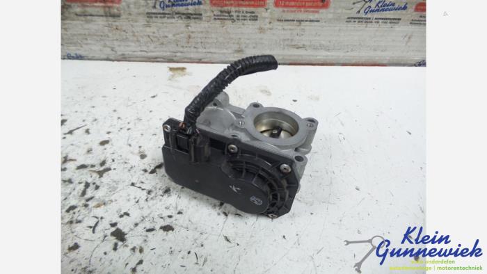 Usagé Boitier papillon Renault Modus Prix € 51,00 Règlement à la marge proposé par Klein Gunnewiek Autodemontage & Motorentechniek