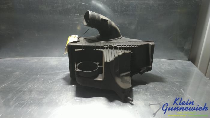 Gebrauchte Luftfiltergehäuse Renault Modus Preis € 27,00 Margenregelung angeboten von Klein Gunnewiek Autodemontage & Motorentechniek