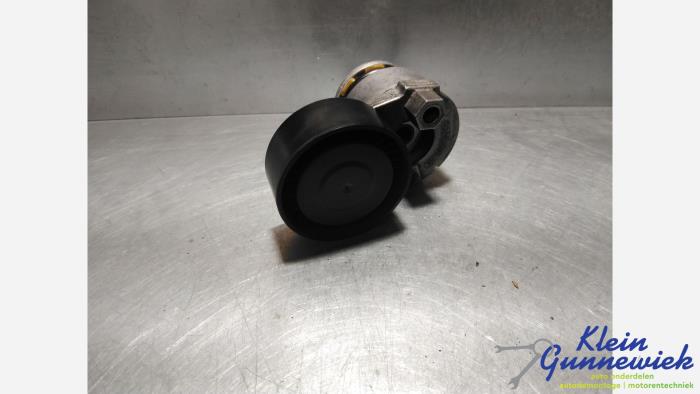 Usados Rodillo tensor correa múltiple Renault Modus Precio € 35,00 Norma de margen ofrecido por Klein Gunnewiek Autodemontage & Motorentechniek