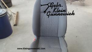 Używane Fotel lewy Renault Modus Cena na żądanie oferowane przez Gebr.Klein Gunnewiek Ho.BV