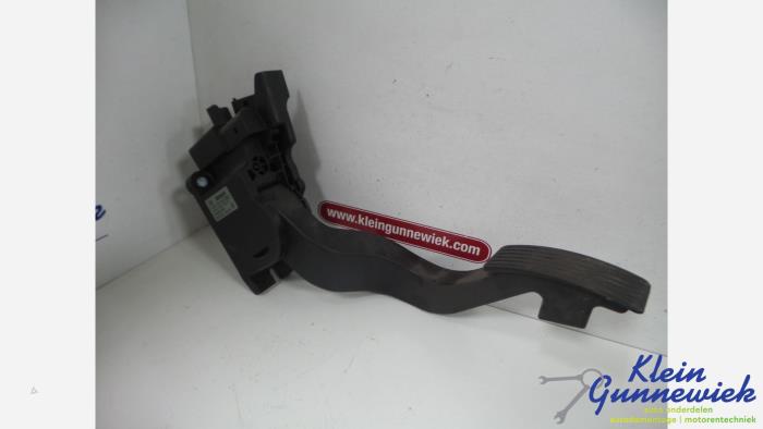 Begagnade Gaspedalsensor Citroen Jumper Pris € 38,00 Marginaltabell erbjuds av Klein Gunnewiek Autodemontage & Motorentechniek