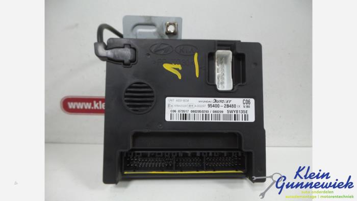 Used Body control computer Hyundai Santafe Price € 50,00 Margin scheme offered by Klein Gunnewiek Autodemontage & Motorentechniek