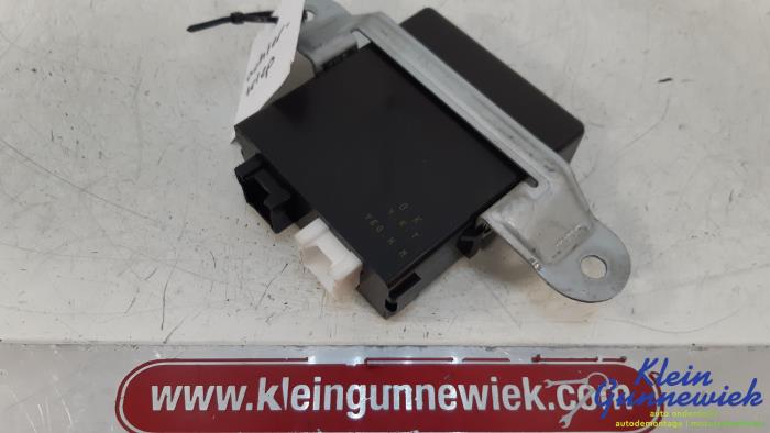 Used Computer, miscellaneous Hyundai Santafe Price € 50,00 Margin scheme offered by Klein Gunnewiek Autodemontage & Motorentechniek
