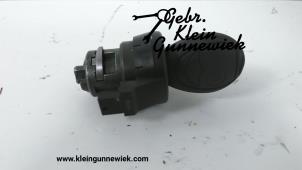 Used Ignition lock + key BMW Mini One Price € 25,00 Margin scheme offered by Gebr.Klein Gunnewiek Ho.BV