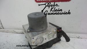 Usados Bomba ABS Mini Clubman Precio € 175,00 Norma de margen ofrecido por Gebr.Klein Gunnewiek Ho.BV