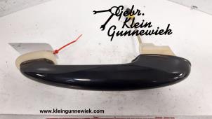 Used Rear door handle 4-door, right Mini ONE Price on request offered by Gebr.Klein Gunnewiek Ho.BV