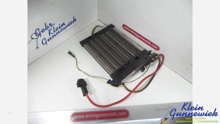 Begagnade Värmeelement Mini Clubman Pris € 45,00 Marginaltabell erbjuds av Klein Gunnewiek Autodemontage & Motorentechniek