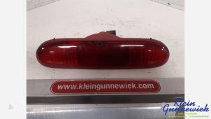 Begagnade Tredje bromsljus Mini Mini Pris € 25,00 Marginaltabell erbjuds av Klein Gunnewiek Autodemontage & Motorentechniek