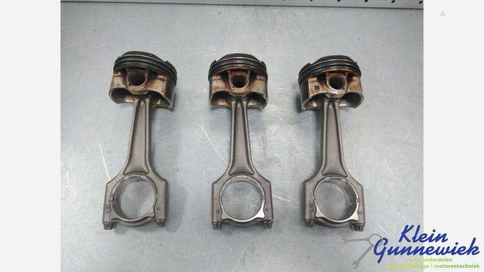 Usados Pistón Mini Mini Precio € 205,00 Norma de margen ofrecido por Klein Gunnewiek Autodemontage & Motorentechniek