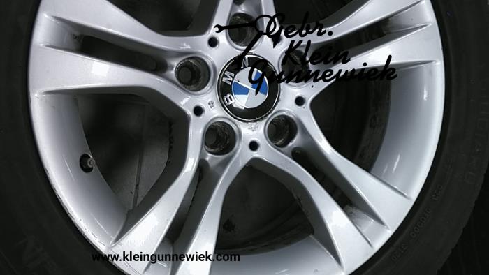 Felgen Set van een BMW 3-Serie 2011