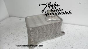 Usados Refrigerador de aceite Audi A4 Precio € 40,00 Norma de margen ofrecido por Gebr.Klein Gunnewiek Ho.BV
