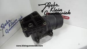 Usados Cuerpo de filtro de aceite Volkswagen Passat Precio € 50,00 Norma de margen ofrecido por Gebr.Klein Gunnewiek Ho.BV