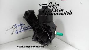 Używane Obudowa filtra oleju Volkswagen Golf Cena € 100,00 Procedura marży oferowane przez Gebr.Klein Gunnewiek Ho.BV
