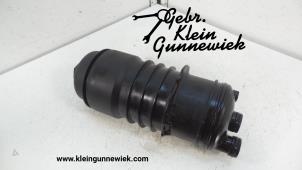 Usados Cuerpo de filtro de aceite Volkswagen Touareg Precio de solicitud ofrecido por Gebr.Klein Gunnewiek Ho.BV