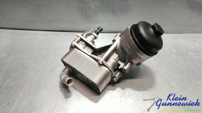 Engine oil radiator