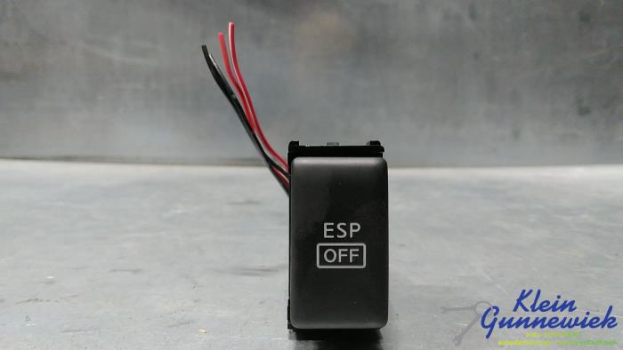 Usados Interruptor Renault Koleos Precio € 15,00 Norma de margen ofrecido por Klein Gunnewiek Autodemontage & Motorentechniek