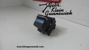 Usados Interruptor Nissan Leaf Precio de solicitud ofrecido por Gebr.Klein Gunnewiek Ho.BV