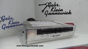 Used Radio CD player BMW 3-Serie Price on request offered by Gebr.Klein Gunnewiek Ho.BV