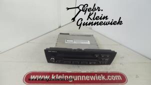 Usagé Radio/Lecteur CD BMW 1-Série Prix € 80,00 Règlement à la marge proposé par Gebr.Klein Gunnewiek Ho.BV
