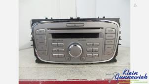 Używane Radioodtwarzacz CD Ford Transit Connect Cena na żądanie oferowane przez Klein Gunnewiek Autodemontage & Motorentechniek