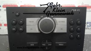 Usagé Radio/Lecteur CD Opel Corsa Prix € 50,00 Règlement à la marge proposé par Gebr.Klein Gunnewiek Ho.BV