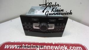 Usados Reproductor de CD y radio Opel Corsa Precio € 85,00 Norma de margen ofrecido por Gebr.Klein Gunnewiek Ho.BV