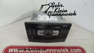 Usados Reproductor de CD y radio Opel Corsa Precio € 85,00 Norma de margen ofrecido por Gebr.Klein Gunnewiek Ho.BV