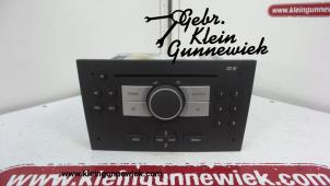 Usagé Radio/Lecteur CD Opel Meriva Prix € 45,00 Règlement à la marge proposé par Gebr.Klein Gunnewiek Ho.BV