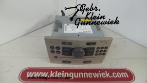 Używane Radioodtwarzacz CD Opel Astra Cena € 65,00 Procedura marży oferowane przez Gebr.Klein Gunnewiek Ho.BV