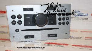 Gebrauchte Radio CD Spieler Opel Astra Preis € 100,00 Margenregelung angeboten von Gebr.Klein Gunnewiek Ho.BV