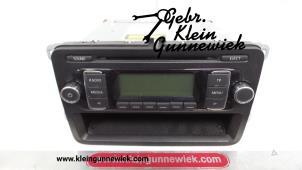 Usagé Radio/Lecteur CD Volkswagen Tiguan Prix € 49,00 Règlement à la marge proposé par Gebr.Klein Gunnewiek Ho.BV