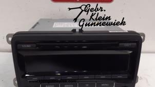Used Radio CD player Volkswagen Beetle Price € 85,00 Margin scheme offered by Gebr.Klein Gunnewiek Ho.BV