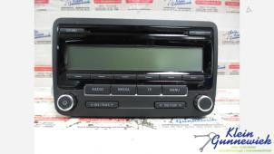 Used Radio CD player Volkswagen Golf Price € 100,00 Margin scheme offered by Klein Gunnewiek Autodemontage & Motorentechniek