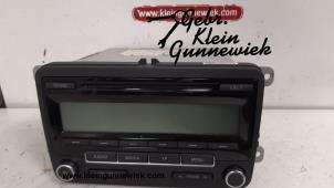 Used Radio CD player Volkswagen Golf Price € 35,00 Margin scheme offered by Gebr.Klein Gunnewiek Ho.BV