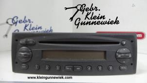 Used Radio CD player Citroen Jumper Price on request offered by Gebr.Klein Gunnewiek Ho.BV