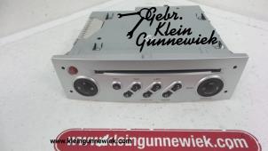 Używane Radioodtwarzacz CD Renault Modus Cena € 45,00 Procedura marży oferowane przez Gebr.Klein Gunnewiek Ho.BV