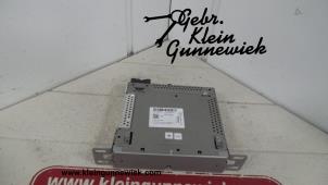 Usados Reproductor de CD y radio Renault Captur Precio € 85,00 Norma de margen ofrecido por Gebr.Klein Gunnewiek Ho.BV