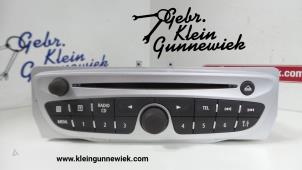 Usagé Radio/Lecteur CD Renault Twingo Prix € 70,00 Règlement à la marge proposé par Gebr.Klein Gunnewiek Ho.BV