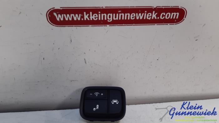 Używane Przelacznik Kia Optima Cena € 20,00 Procedura marży oferowane przez Klein Gunnewiek Autodemontage & Motorentechniek