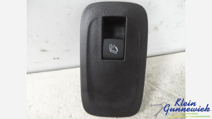Używane Przelacznik Opel Cascada Cena € 20,00 Procedura marży oferowane przez Klein Gunnewiek Autodemontage & Motorentechniek