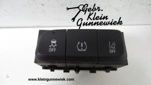 Usados Interruptor Opel Grandland X Precio € 15,00 Norma de margen ofrecido por Gebr.Klein Gunnewiek Ho.BV