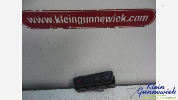 Gebrauchte Schalter Audi A4 Preis € 21,00 Margenregelung angeboten von Klein Gunnewiek Autodemontage & Motorentechniek
