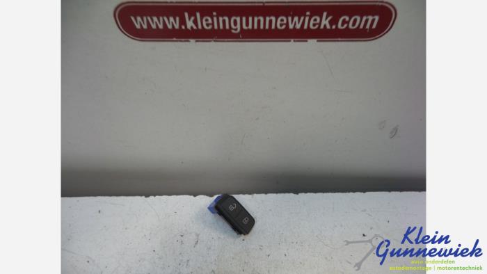 Używane Przelacznik Volkswagen E-Up Cena € 20,00 Procedura marży oferowane przez Klein Gunnewiek Autodemontage & Motorentechniek