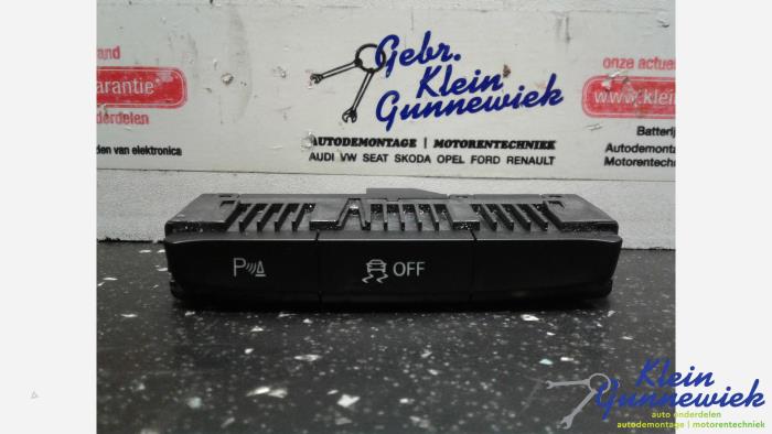 Gebrauchte Schalter Audi A5 Preis € 15,00 Margenregelung angeboten von Klein Gunnewiek Autodemontage & Motorentechniek