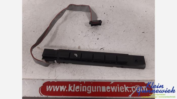 Gebrauchte Schalter BMW 3-Serie Preis € 16,00 Margenregelung angeboten von Klein Gunnewiek Autodemontage & Motorentechniek