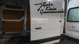 Gebrauchte Schiebetür links Renault Master Preis € 200,00 Margenregelung angeboten von Gebr.Klein Gunnewiek Ho.BV