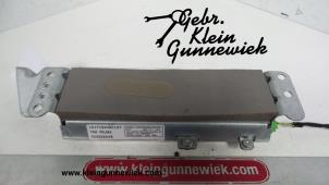 Usados Airbag lateral Mercedes S-Klasse Precio € 40,00 Norma de margen ofrecido por Gebr.Klein Gunnewiek Ho.BV