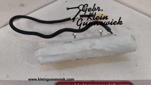 Używane Poduszka powietrzna boczna Kia Rio Cena na żądanie oferowane przez Gebr.Klein Gunnewiek Ho.BV