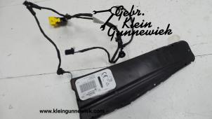 Używane Poduszka powietrzna boczna Renault Clio Cena € 80,00 Procedura marży oferowane przez Gebr.Klein Gunnewiek Ho.BV